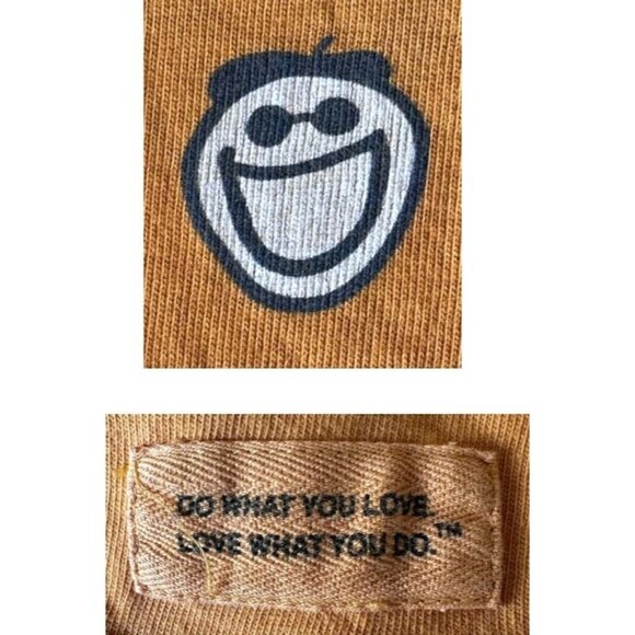 Life is Good  T Shirt XL Gold Short Sleeves Fall Halloween Dad Christmas Gift - Picture 9 of 12